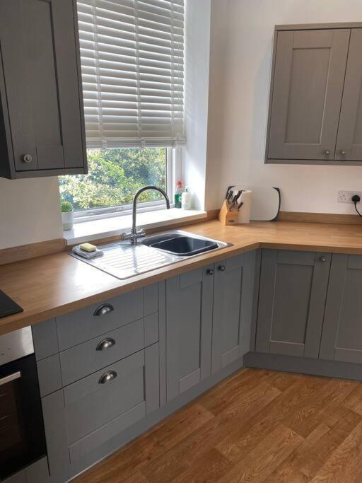 Clitheroe Town Centre Modern 2 Bed Apartment Exterior photo